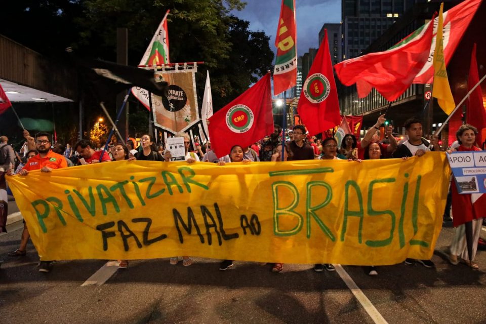 Ato nacional em apoio à greve dos petroleiros, na Avenida Paulista, em fevereiro de 2020