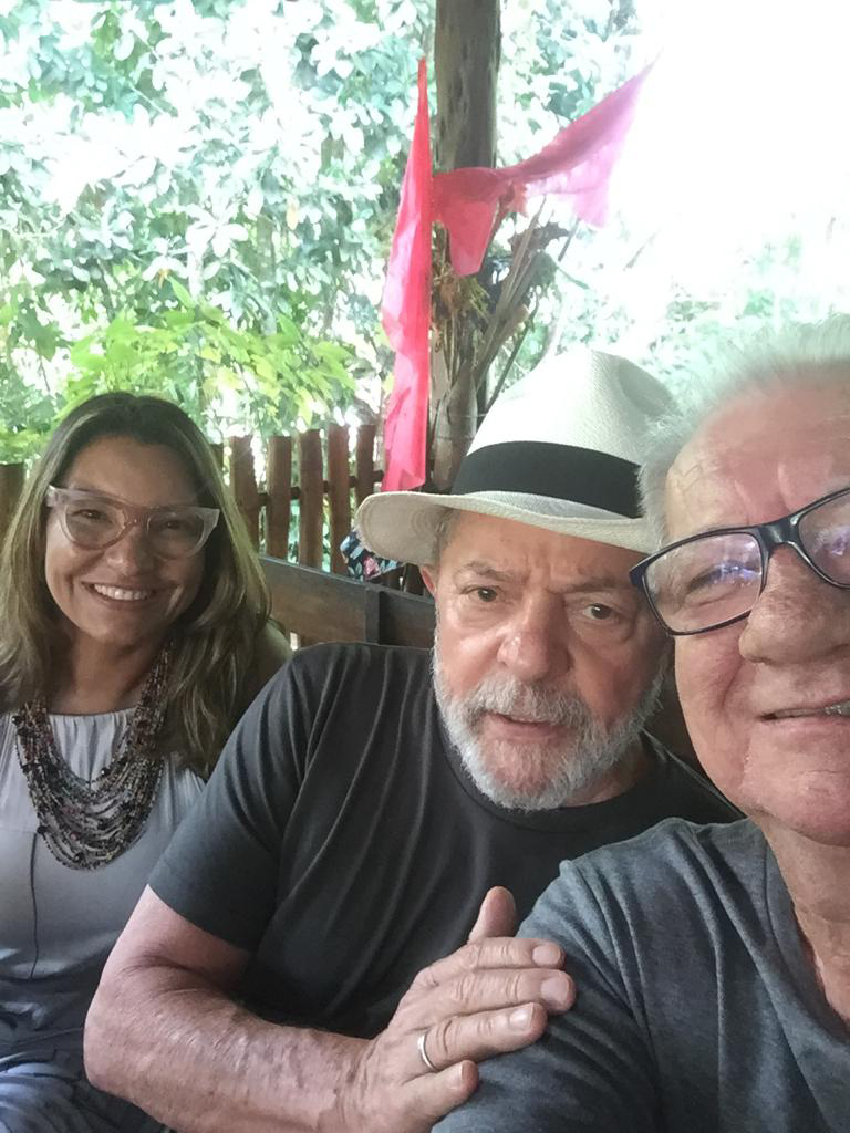 Santarosa se encontra com Lula e Janja