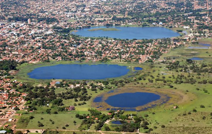 Foto aérea das três lagoas de Três Lagoas
