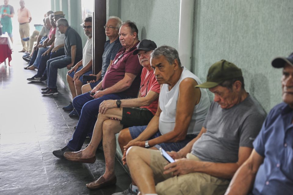PC Martin se reúne com aposentados nas sedes do Sindipetro Uificado de Mauá e São Paulo (Foto: Vítor Peruch/Sindipetro Unificado)