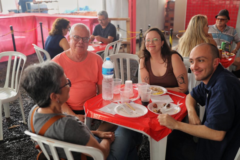 Com grande participação da categoria, a última festa do ano lotou a Regional Campinas em clima de alegria e união (Foto: Vítor Peruch/Sindipetro Unificado)