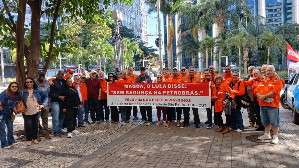Delegação do Sindipetro Unificado (Foto: Vítor Peruch)