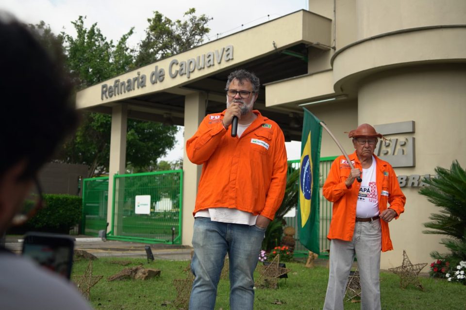 Petroleiros durante a greve na Recap. Foto: Vinicius Denadai/Sindipetro Unificado.