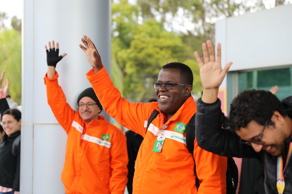 Trabalhadores participaram ativamente do debate sobre os rumos da mobilização da categoria e os desafios colocados para o próximo período (Foto: Vítor Peruch)