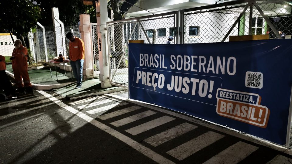 Mobilizações reúnem trabalhadores da ativa e aposentados em diferentes unidades, com atividades ao longo da semana e participação em bases operacionais e administrativas (Foto: Sindipetro Unificado)